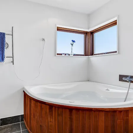 Gorgeous In With Kitchen Prázdninový dům