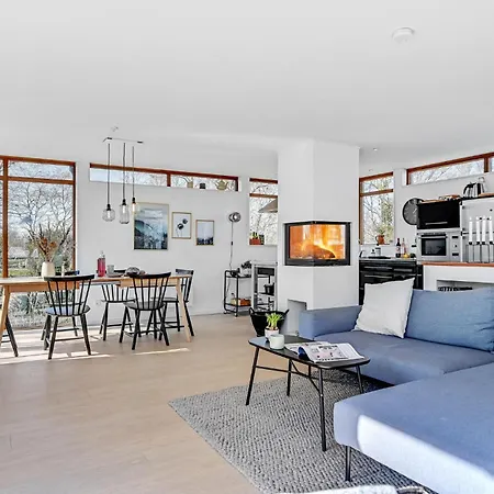 Gorgeous In With Kitchen